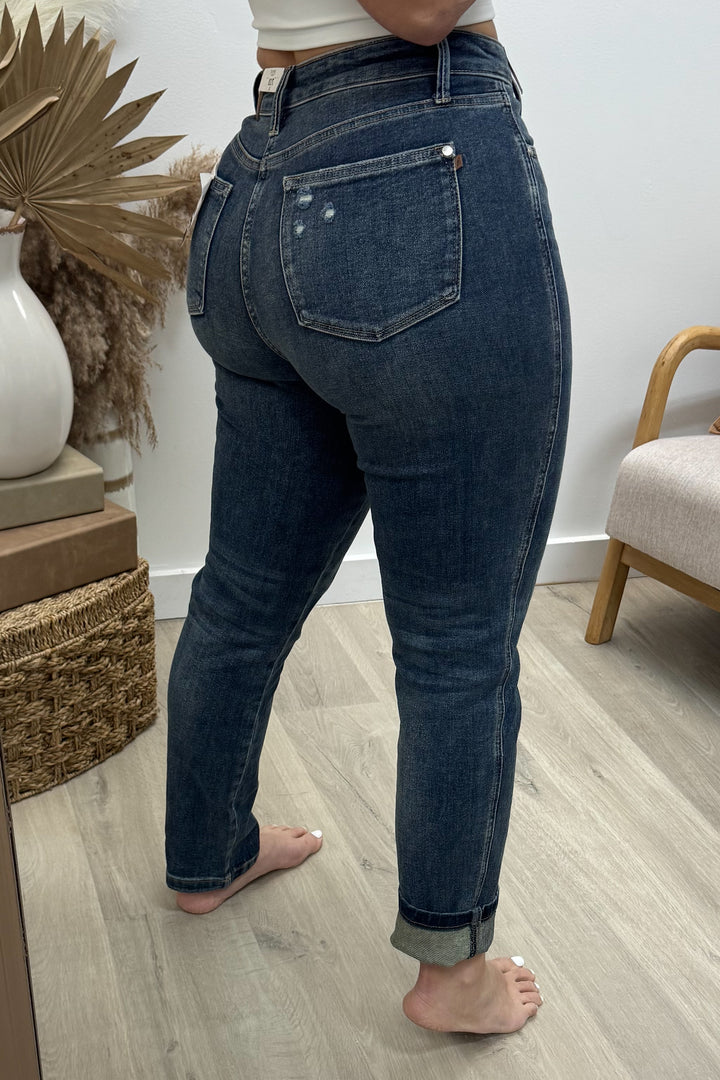 Staci Straight Leg Jeans (Rigid Magic)