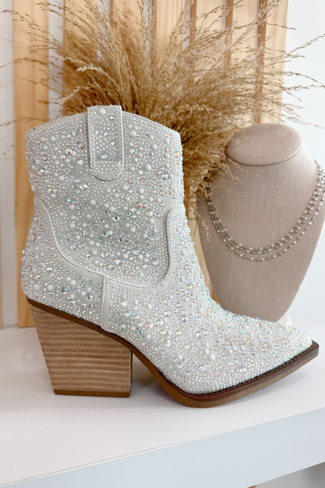 Very G Kady Pearl Booties (Silver)