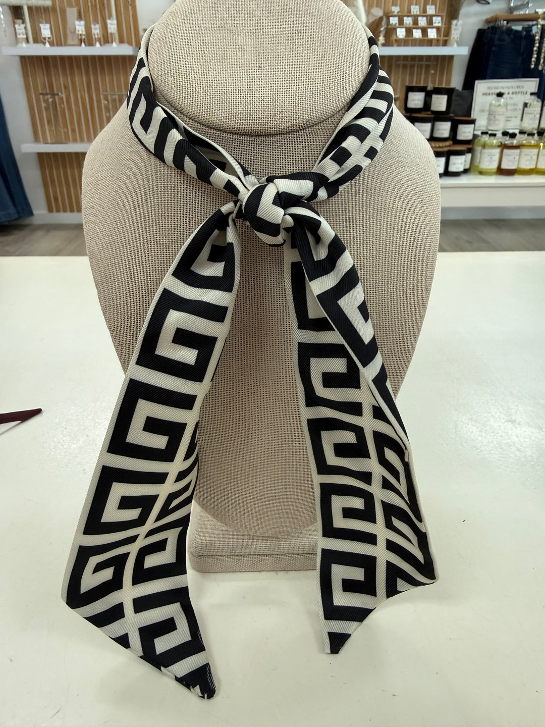Skinny Scarf (White /Black Greek Key)
