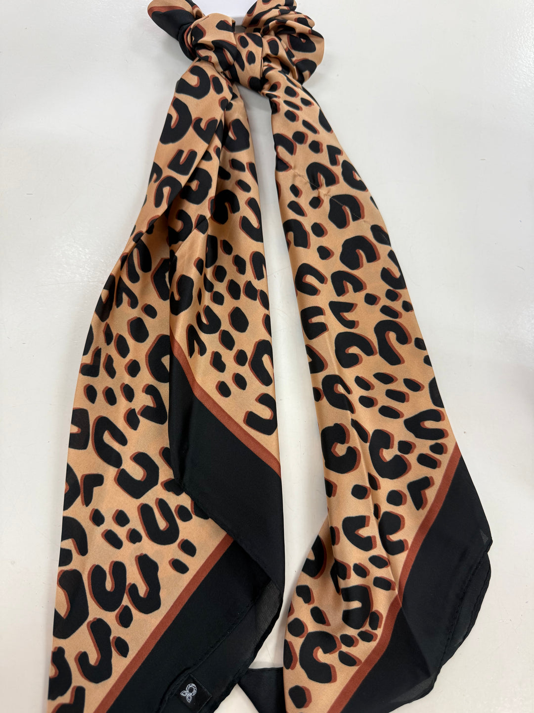 Scrunchie Scarf (Black Leopard)