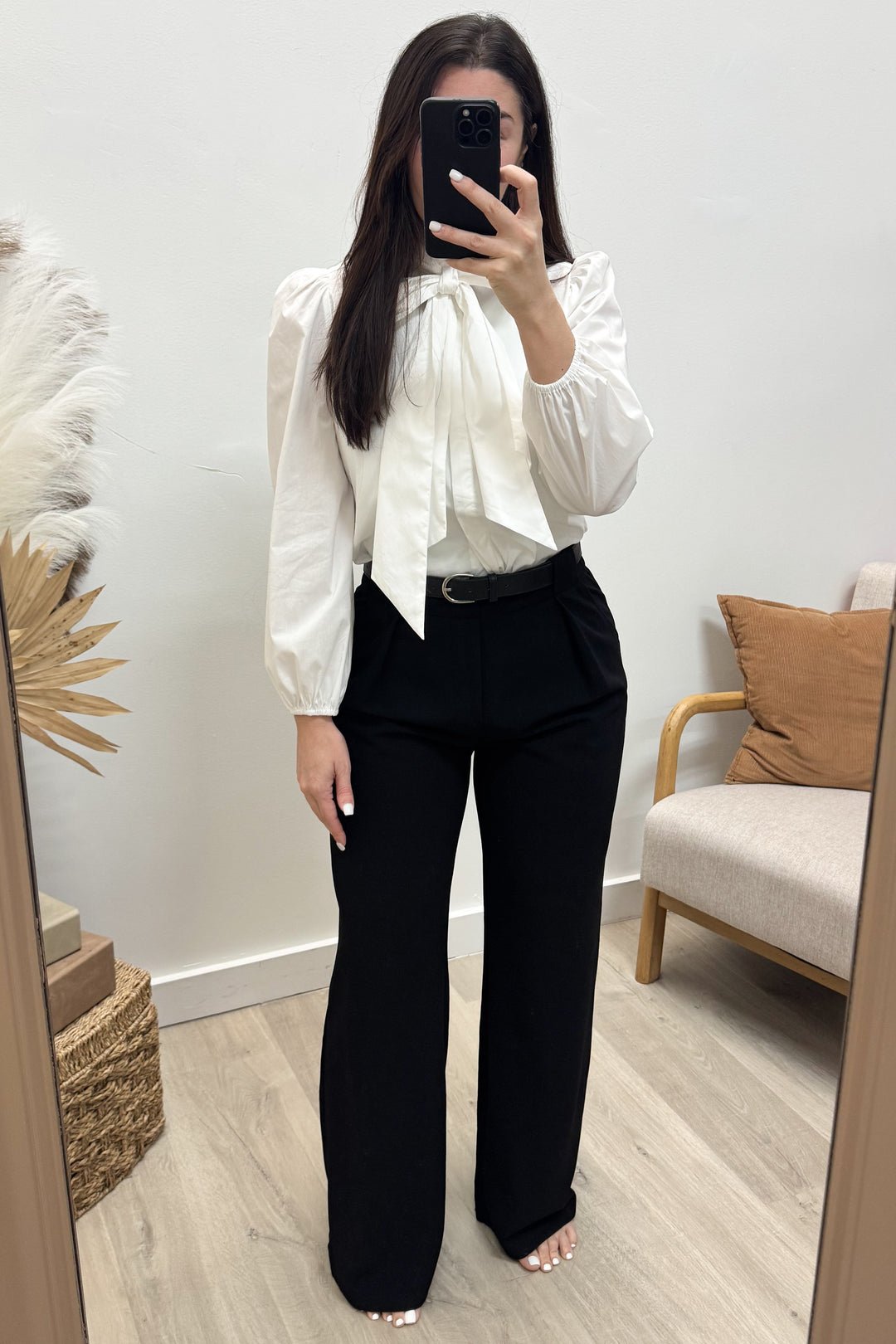 "Sophisticated Stride" Pants (Black)