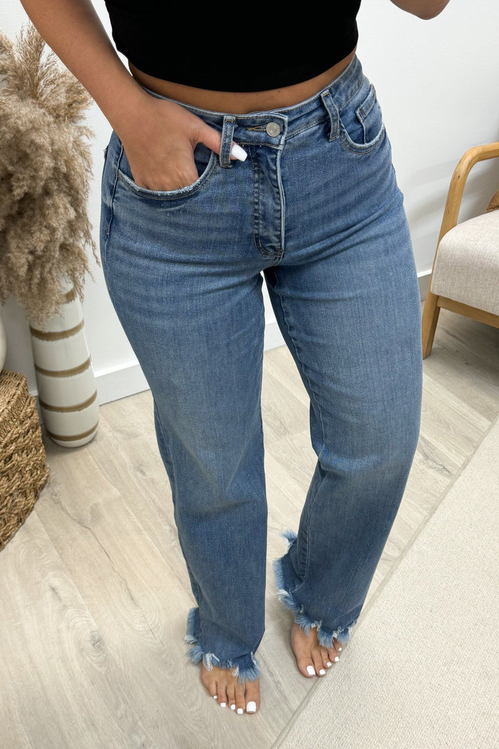 Alejandra Loose Fit Jeans - Happily Ever Aften