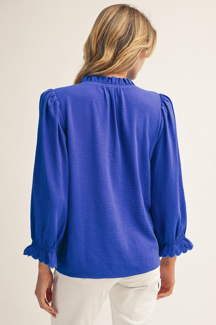 "Sweet Magnolias" Button Up (Royal)