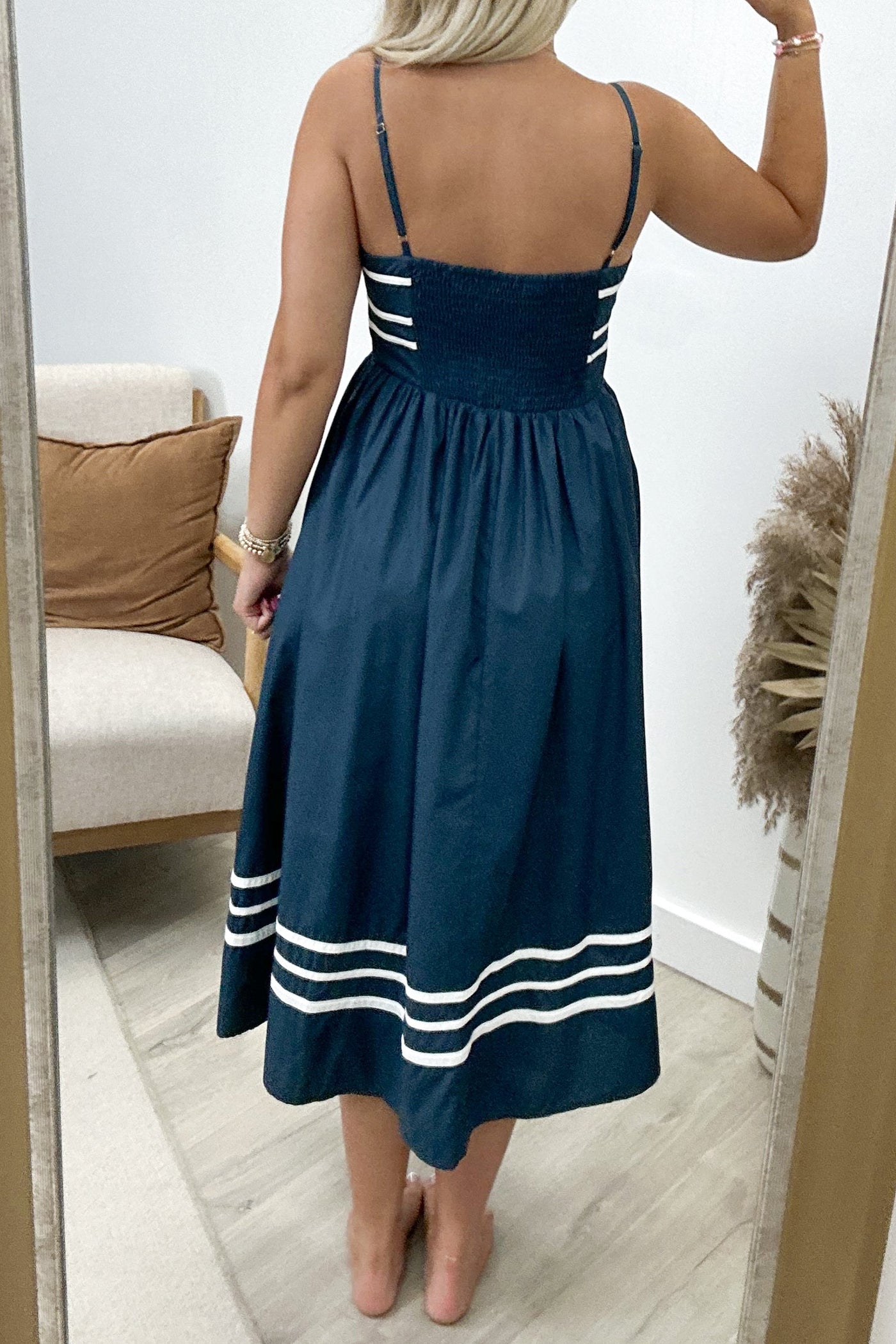 "Bayside Gaze" Dress (Navy) - Happily Ever Aften