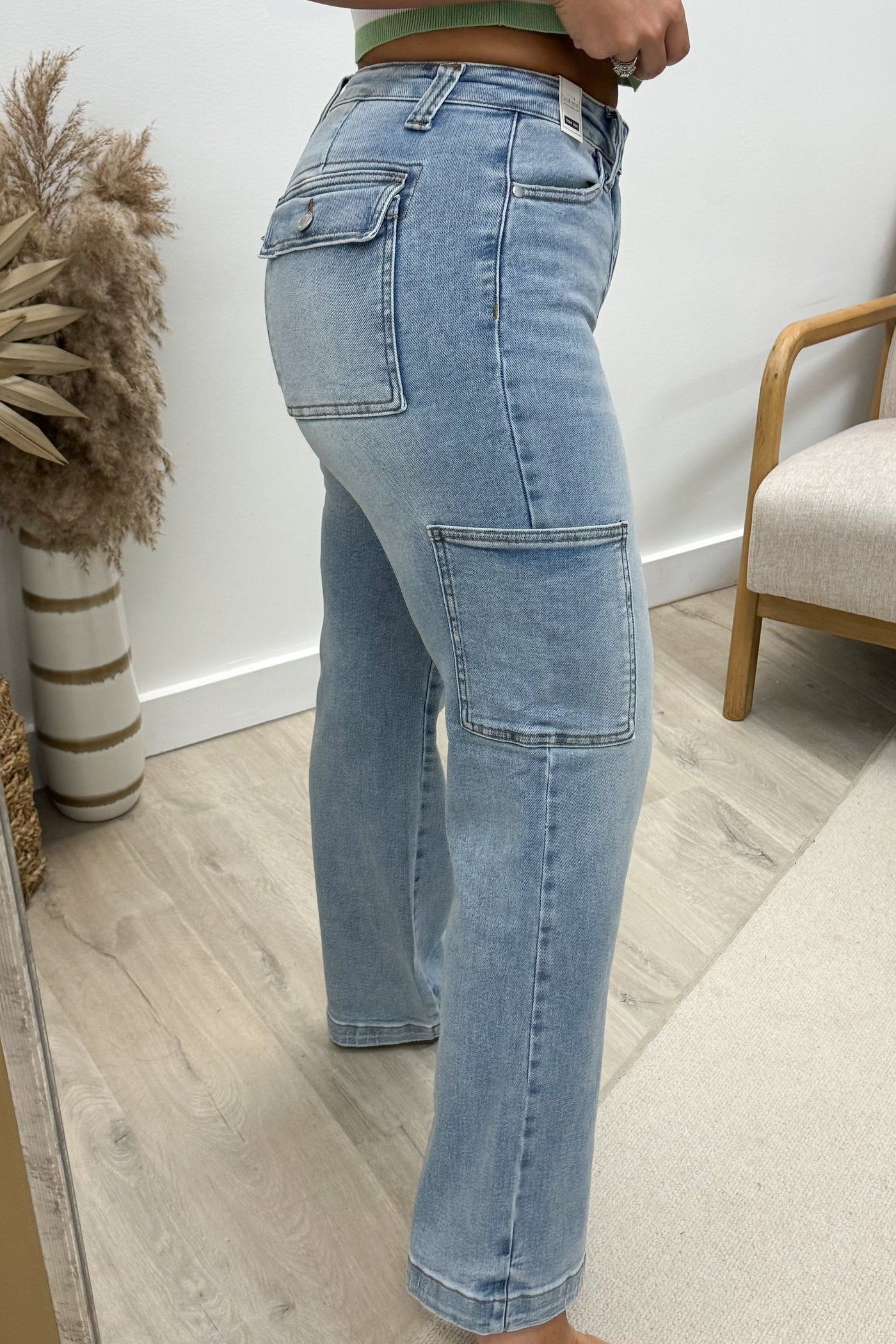 Clara Cargo Jeans - Happily Ever Aften