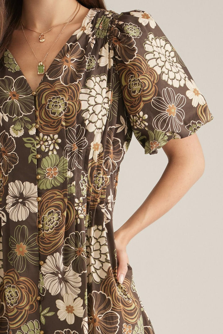 "Get My Groove" Dress (Brown)
