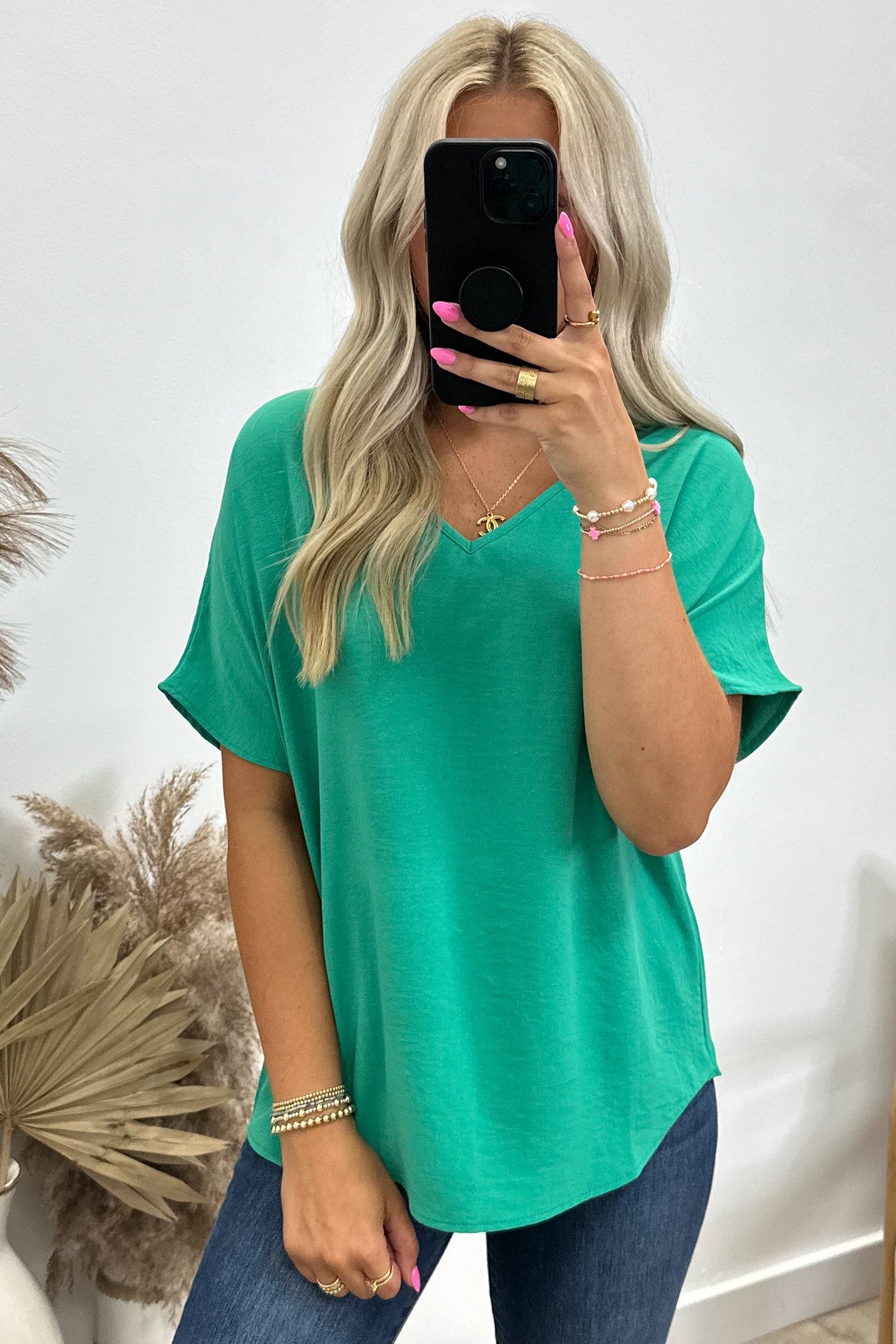 "Everyday Charm" Top (Kelly Green) - Happily Ever Aften