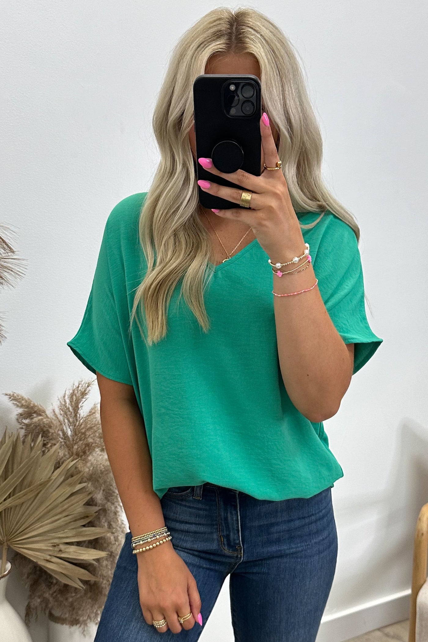 "Everyday Charm" Top (Kelly Green) - Happily Ever Aften