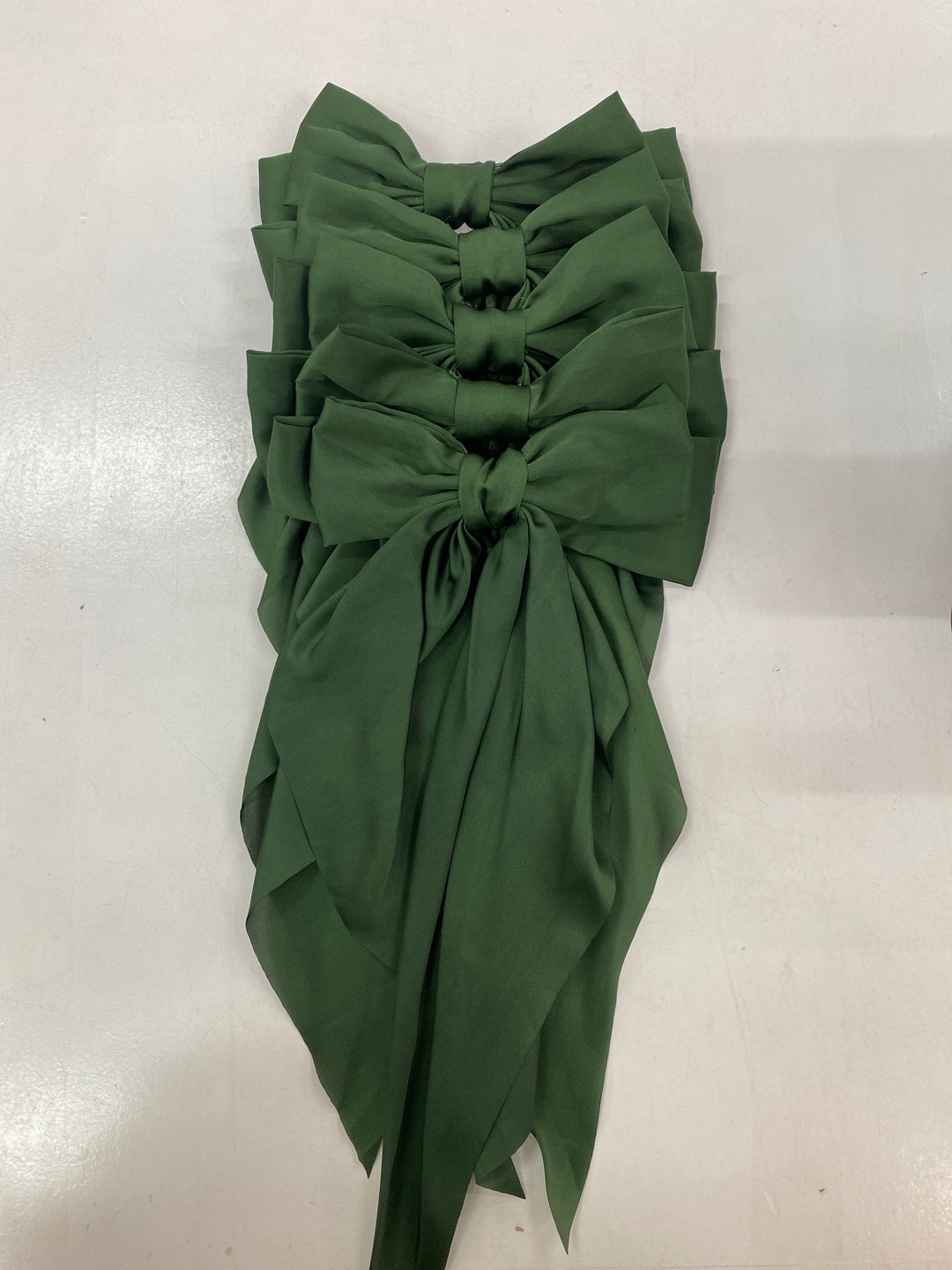 Lauren Bow Clip - Happily Ever Aften