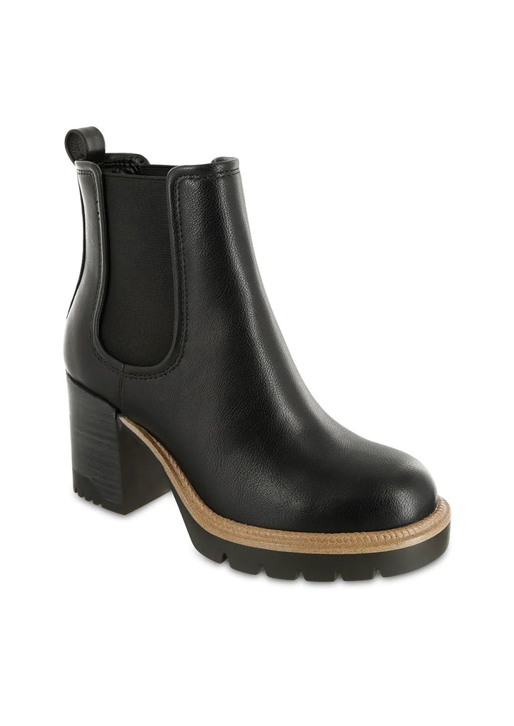 Mia Nilo Boots (Black) - Happily Ever Aften