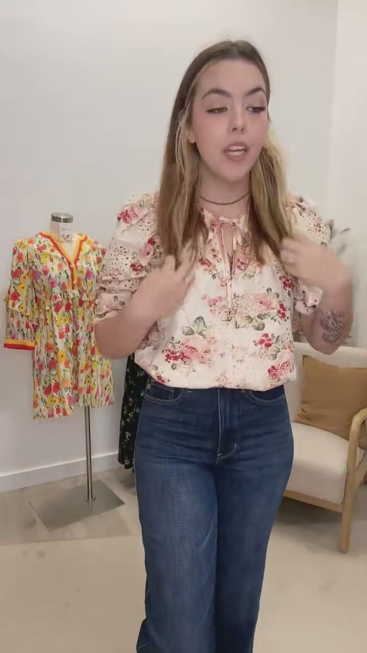 Elizabeth Straight Leg Jeans (Tummy Control)