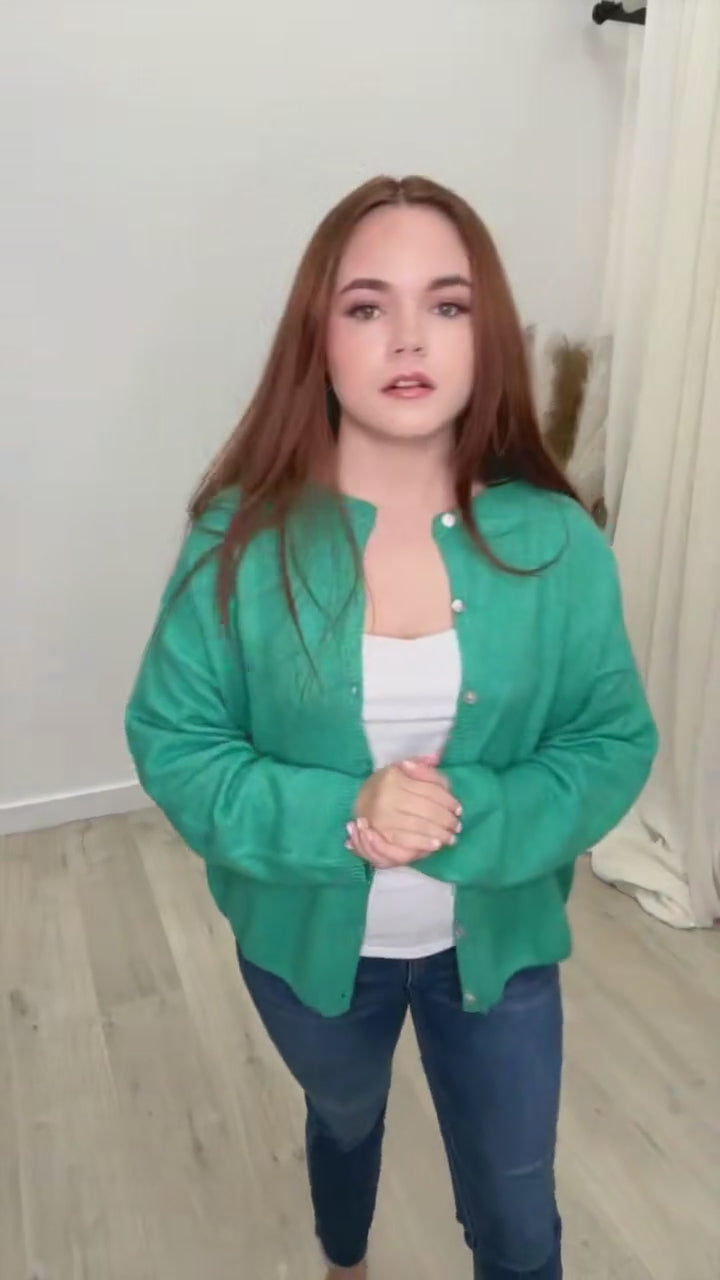 "Urban Evergreens" Cardigan (Green)