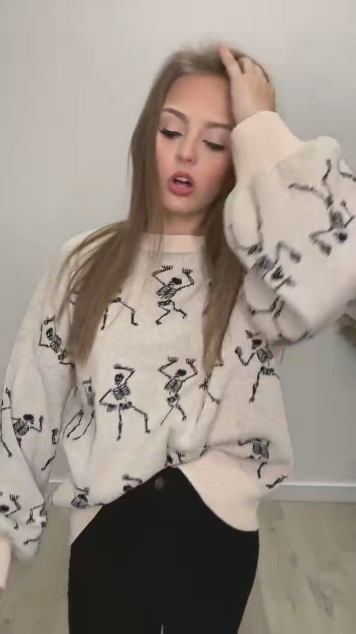 "A Rattling Good Time" Sweater (Cream/Black)