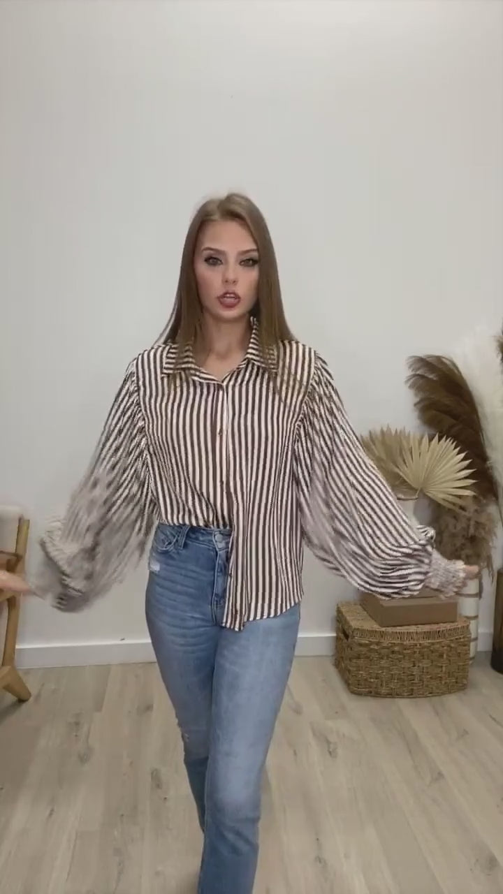 "White Lies" Button Up (Brown)