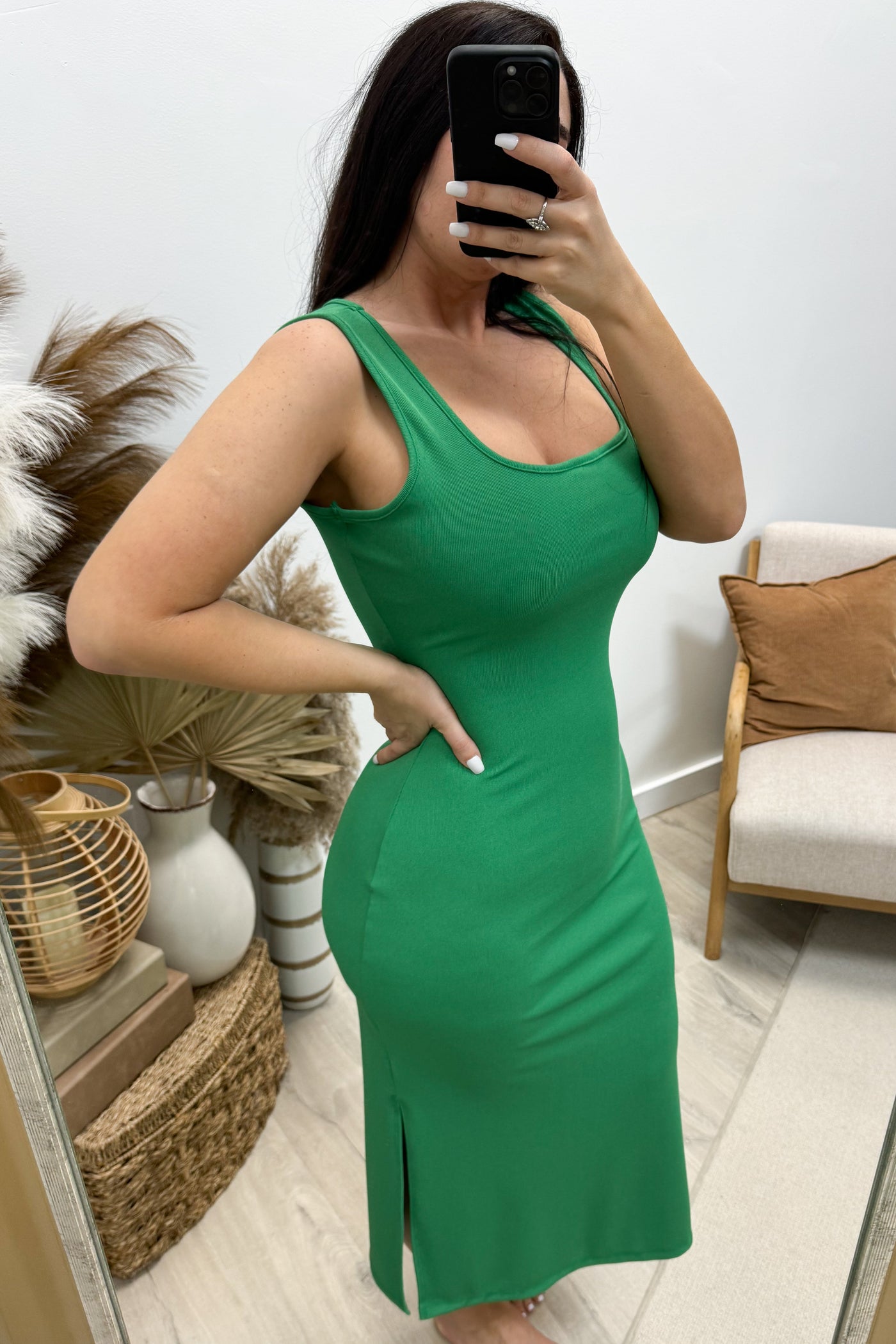 "Simple Statements" Midi Dress (Kelly Green) - Happily Ever Aften