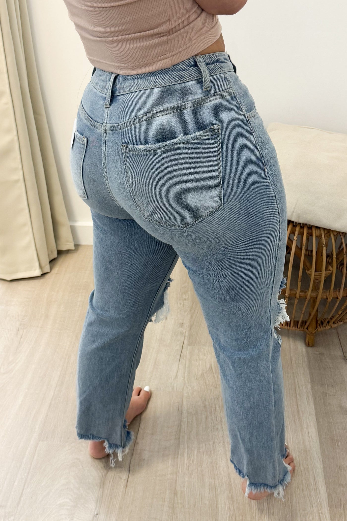 Skylar Crop Straight Jeans - Happily Ever Aften