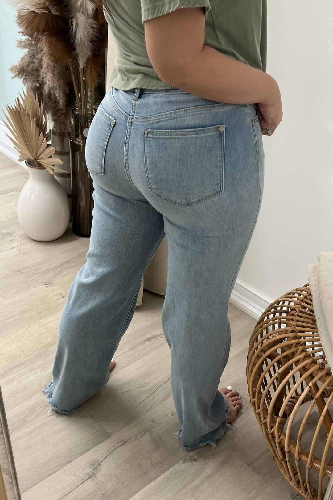 Berkley Straight Leg Jeans - Happily Ever Aften