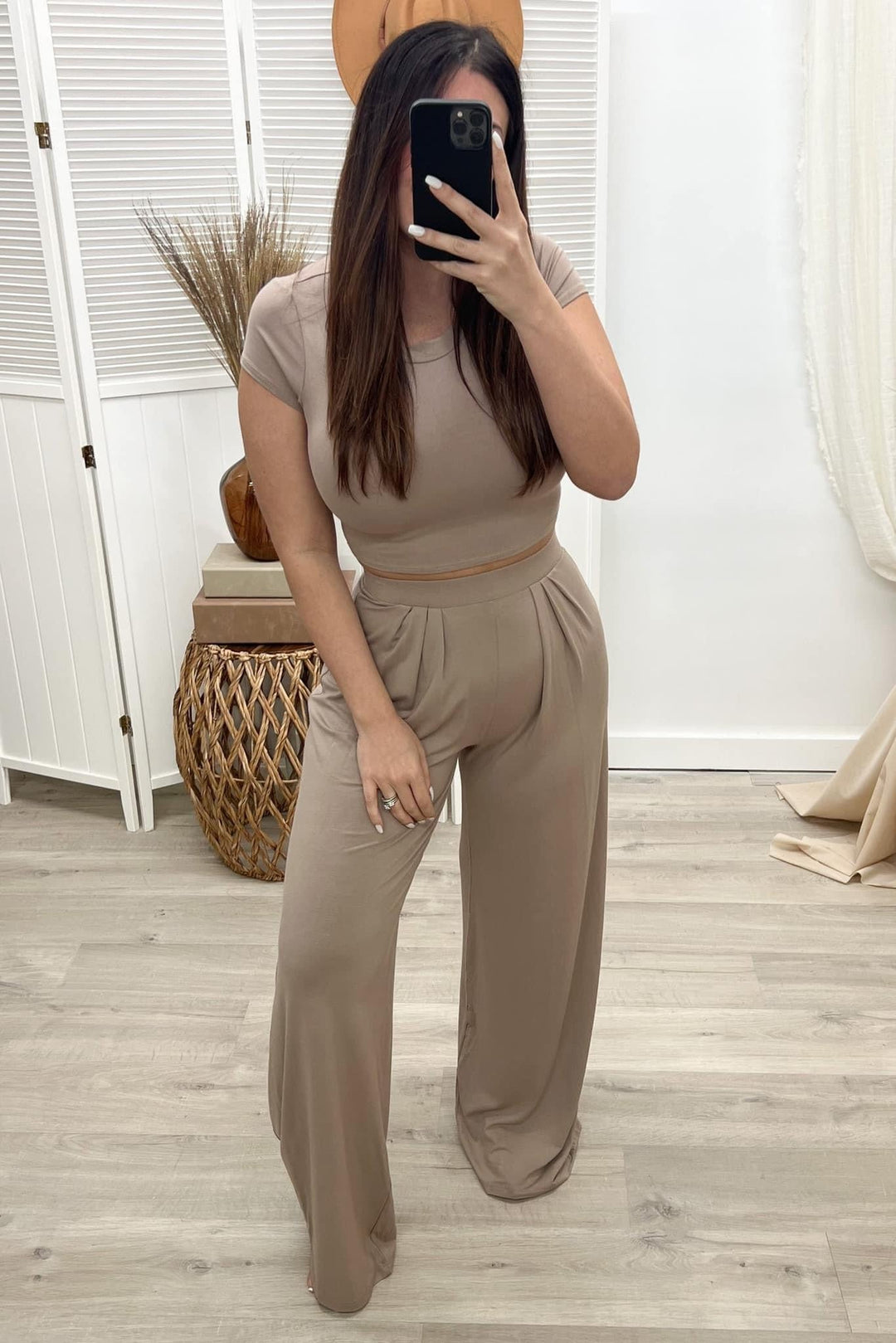 "Casual Cutie" Set (Taupe) - Happily Ever Aften