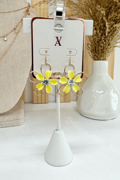 Daisy Earrings (Yellow) - Happily Ever Aften