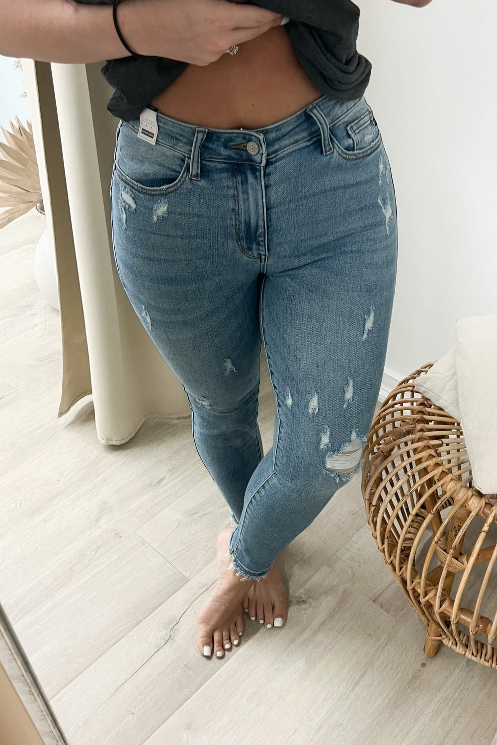 Fallon Relaxed Fit Skinny Jeans - Happily Ever Aften