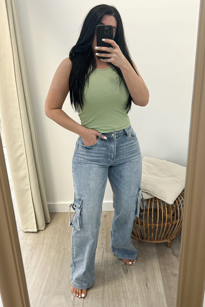 Gabby Cargo Jeans - Happily Ever Aften