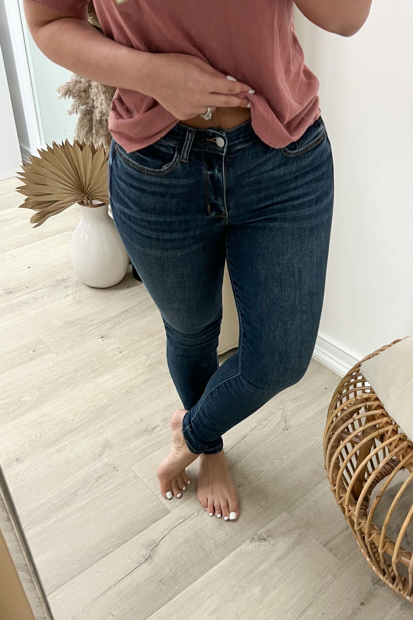 Kendra Skinny Jeans - Happily Ever Aften