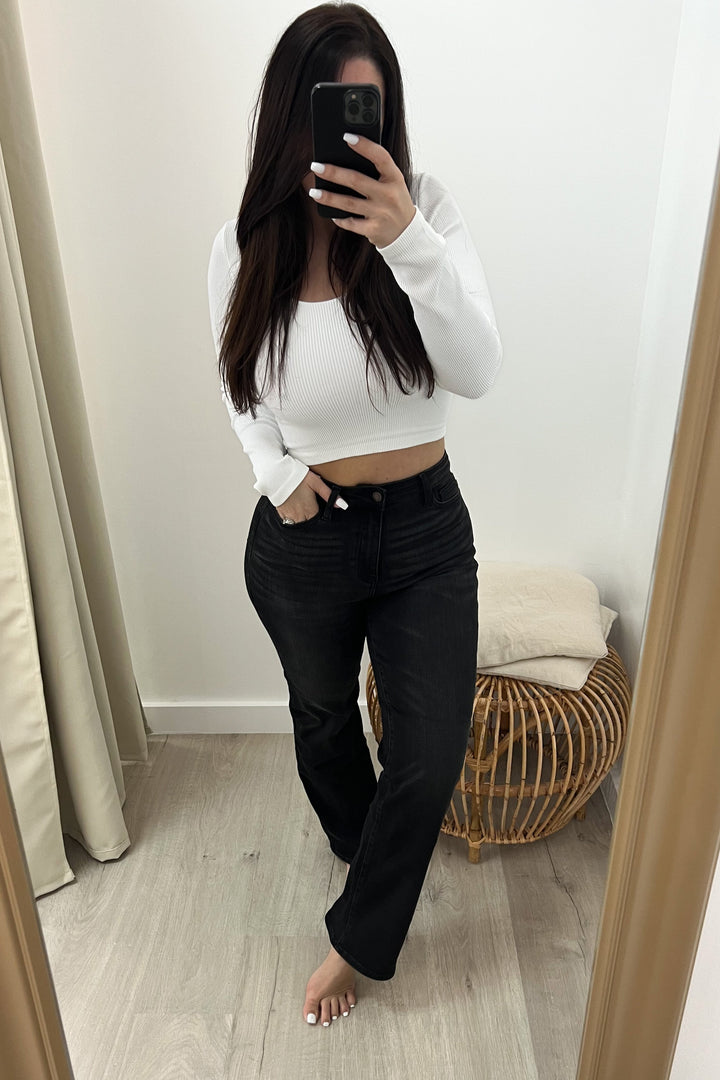 Raven Straight Leg Jeans - Happily Ever Aften