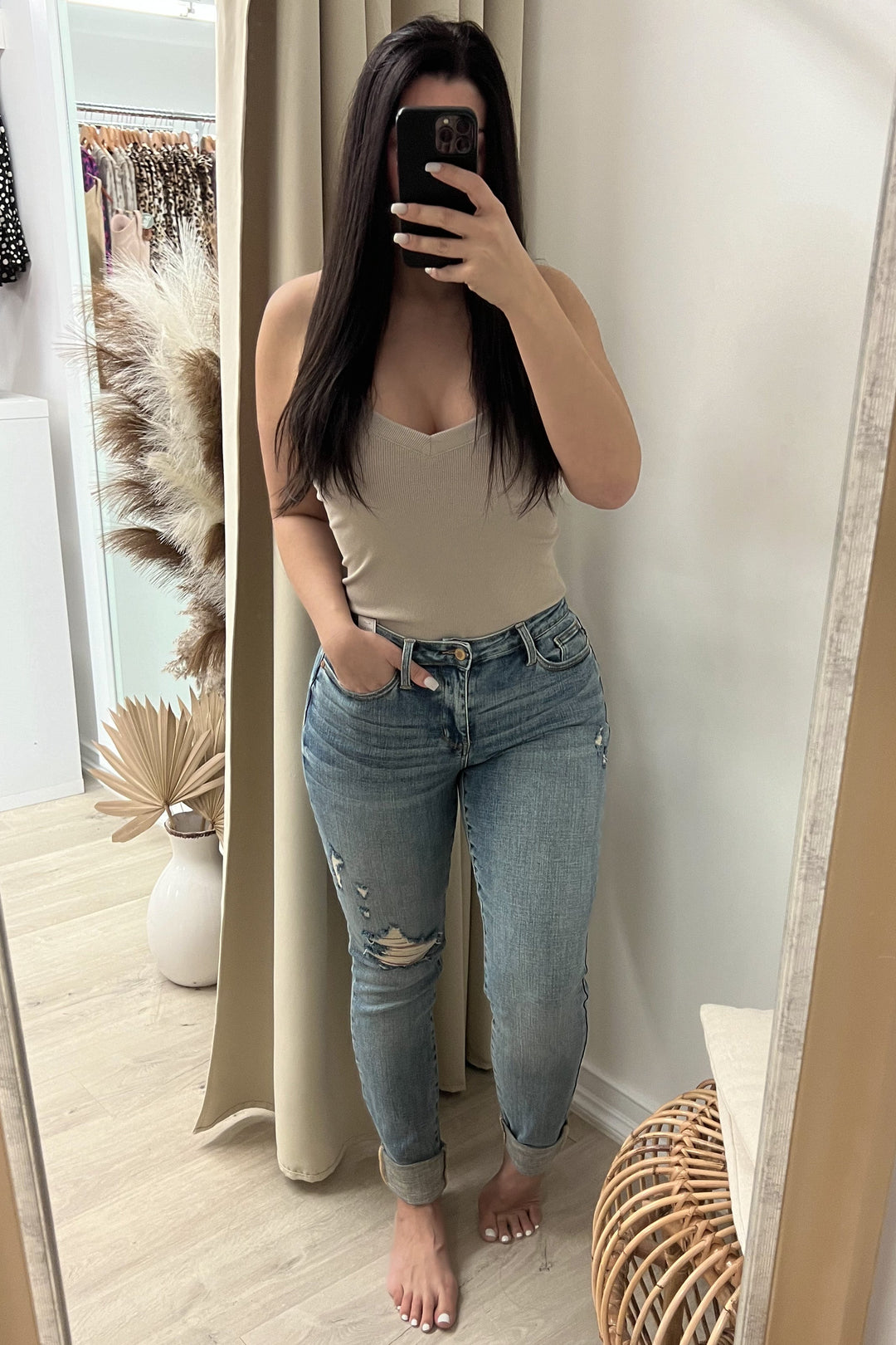 Sawyer Boyfriend Jeans - Happily Ever Aften