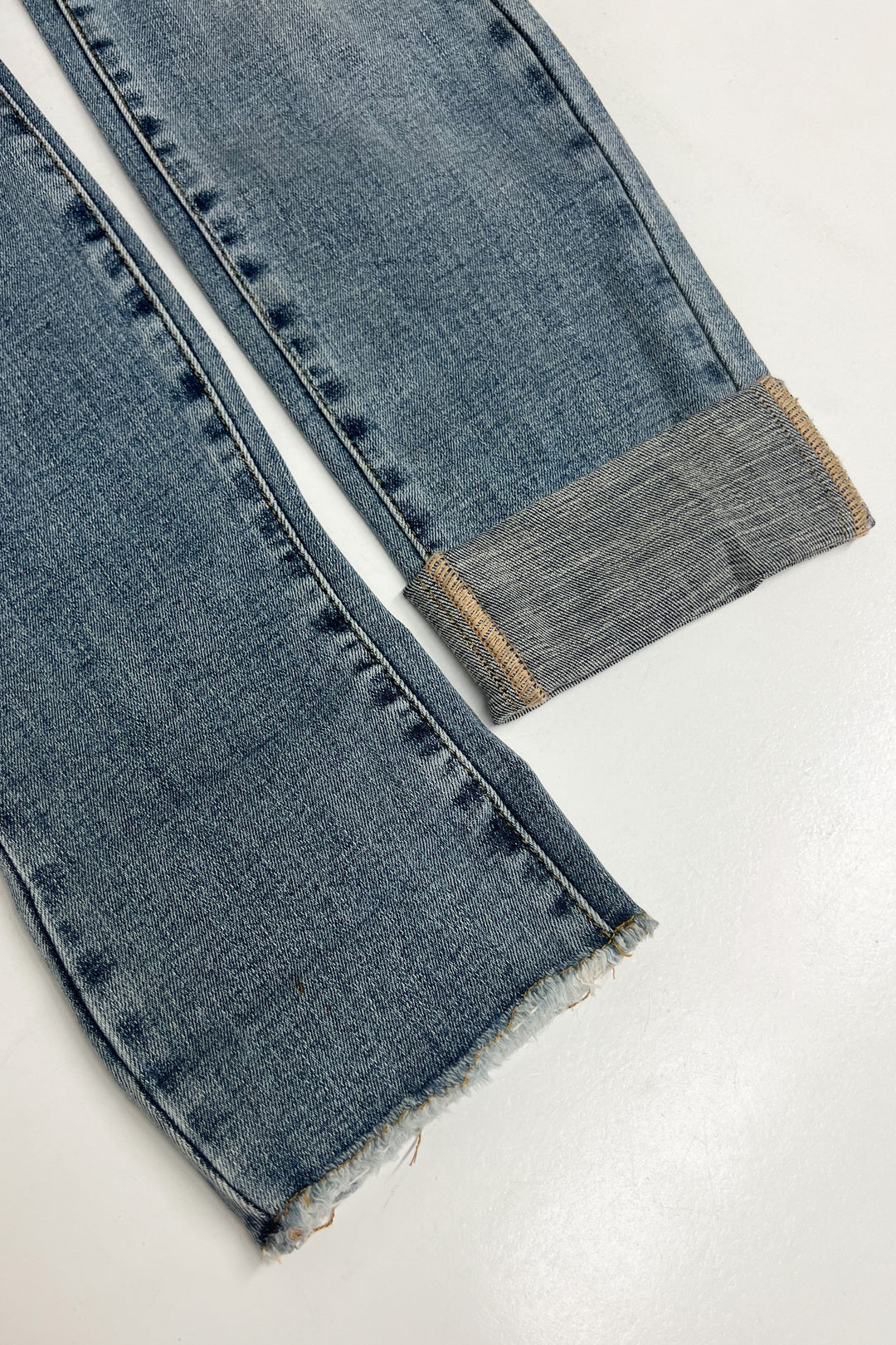 Sawyer Boyfriend Jeans - Happily Ever Aften