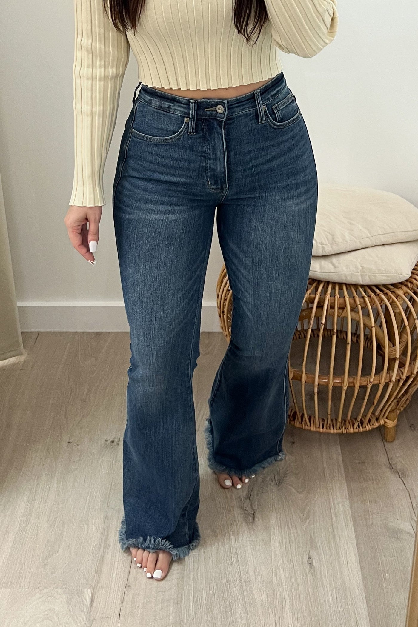 Sirai Flare Jeans - Happily Ever Aften
