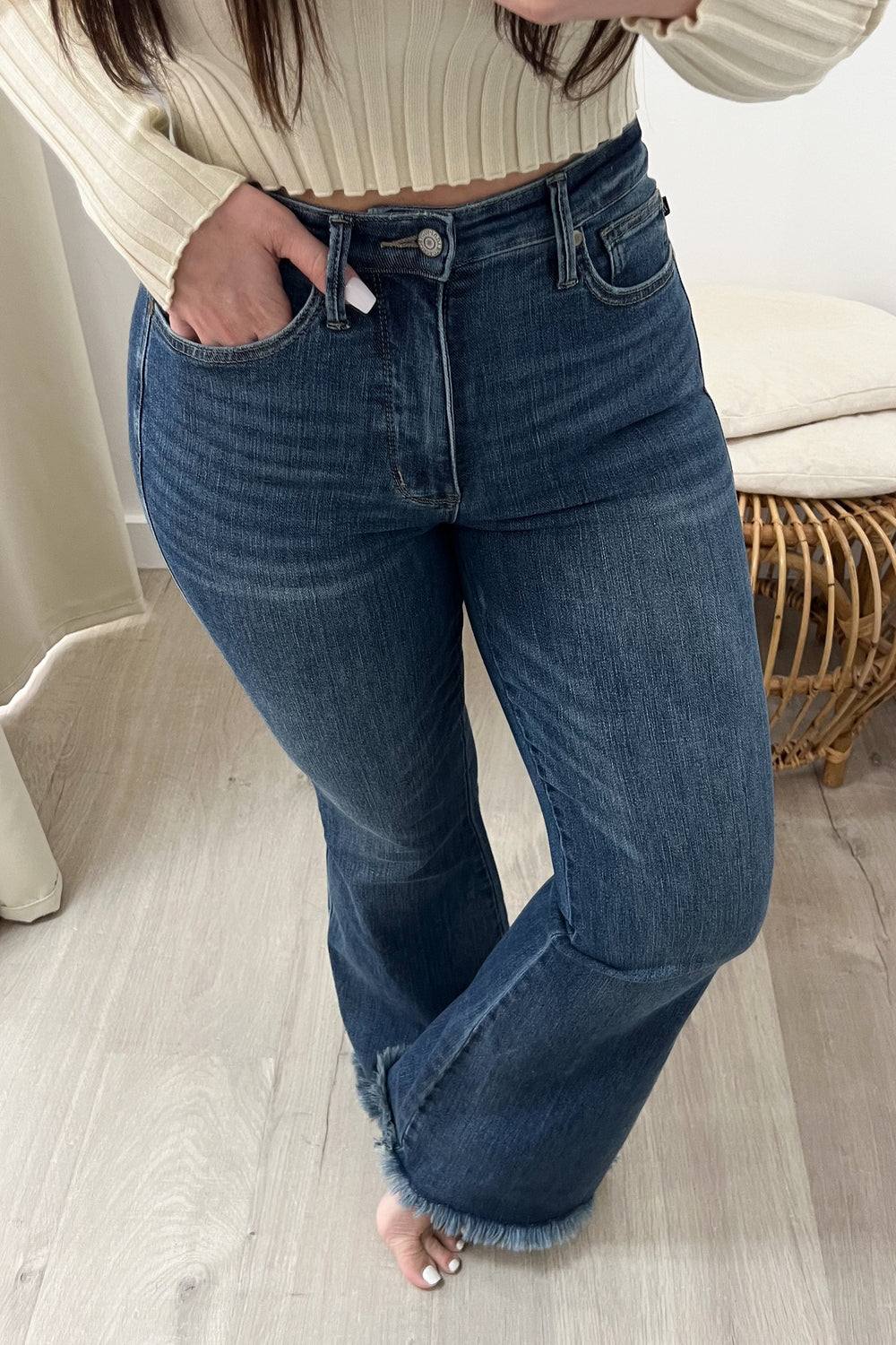 Sirai Flare Jeans - Happily Ever Aften