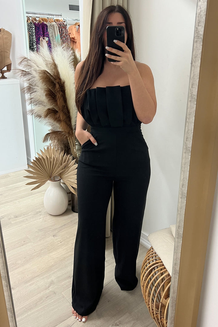 "Uptown Girl" Jumpsuit (Black) - Happily Ever Aften